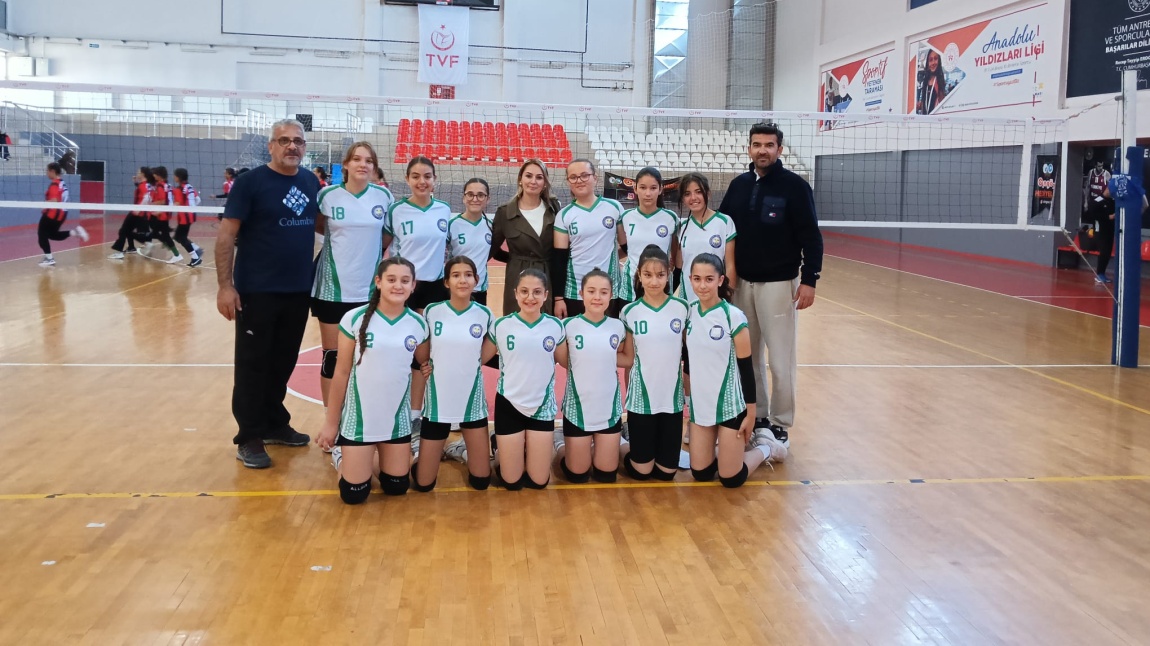 Voleybolda İlk Maçımızı Kazandık!